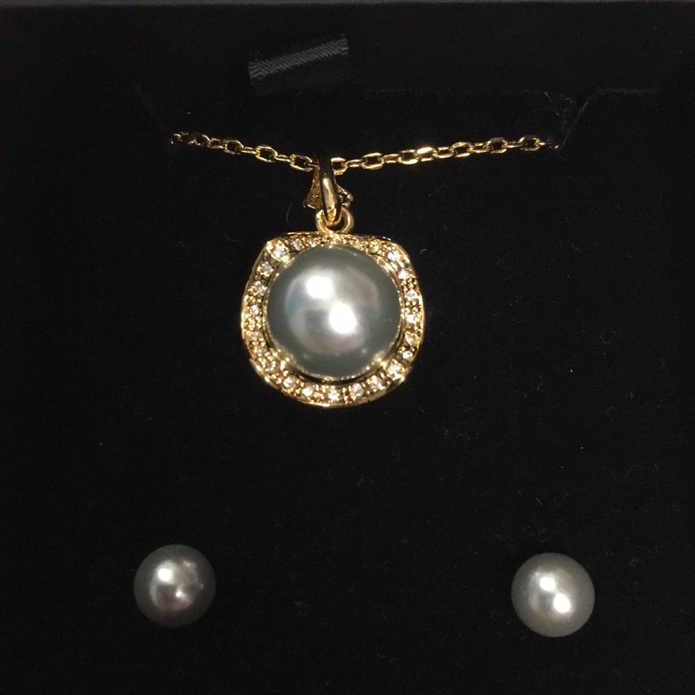 🌹N•E•W Ocean blue elegant earrings, necklace set